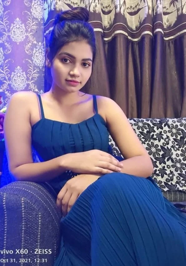 I’m a desirable massage escort girl in Morjim